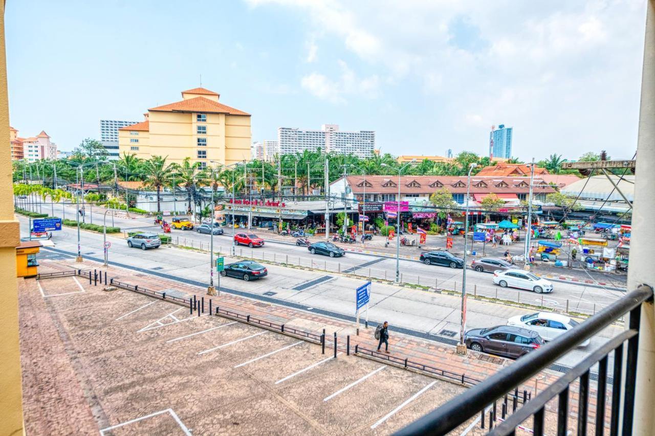 Scandia Beach Hotel Jomtien Exterior foto